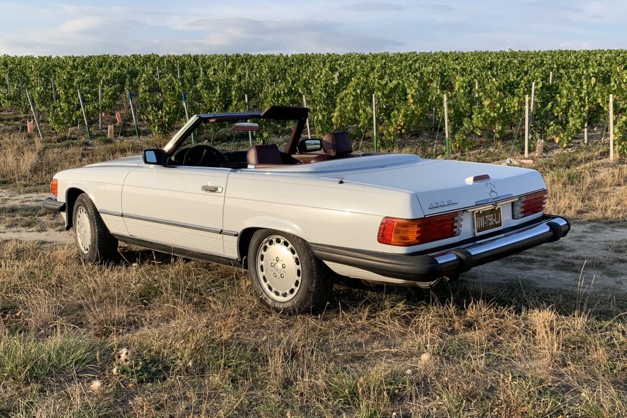 MERCEDES 560SL R107 LATERALG34
